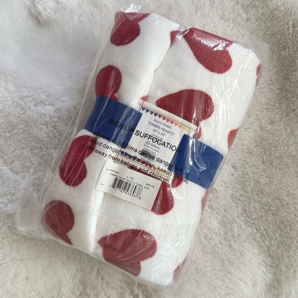 BRIGHTON NWT Ombre Hearts Fun in the Sun Beach Towel • Summer 2024 GWP - Picture 4 of 10